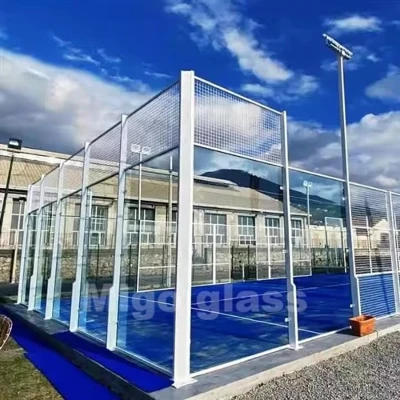Padel Udvari Üveggyár