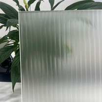 8 mm-es szatén dekoratív üvegzuhany